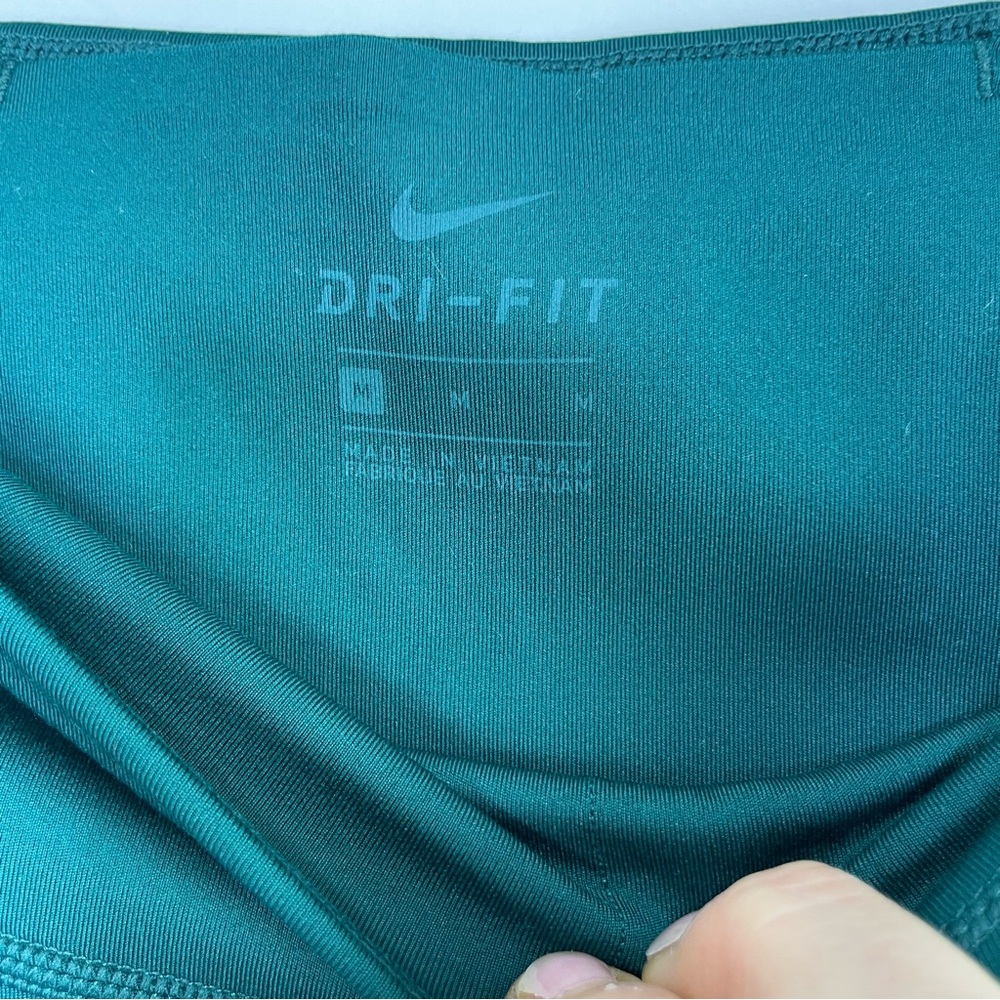 NWOT Nike Women’s One Luxe Mid-Rise 7/8‎ Leggings Medium - Picture 5 of 7